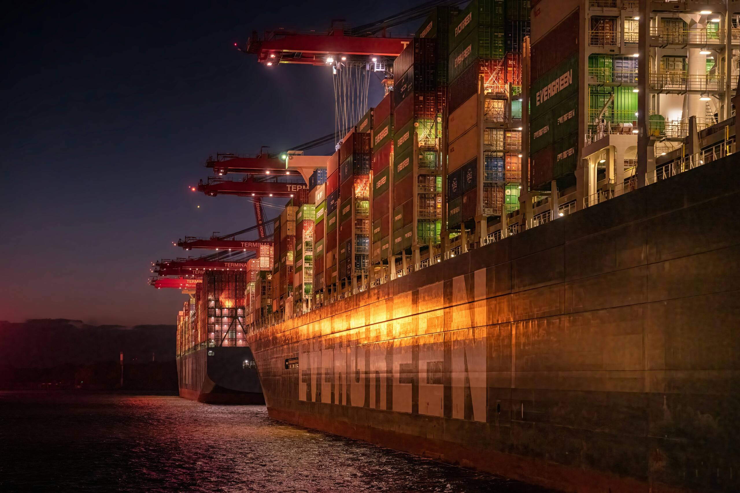 lobostudio-hamburg-7ZAjfCwGS8Y-unsplash